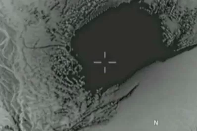 Video: así fue el momento exacto en que la “madre de todas las bombas” impactó Afganistán