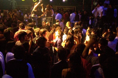 Le fracturaron la cara después de salir de un boliche de Yerba Buena