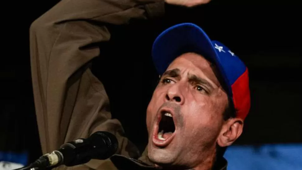CAPRILES