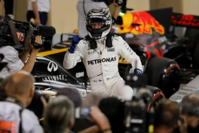 Bottas hizo la pole, pero con Hamilton muy cerca