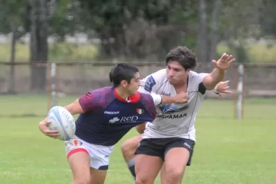 Natación ganó y se clasificó a cuartos de final