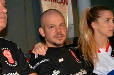 En la tribuna de Huracán acusaron de mufa a René de Calle 13