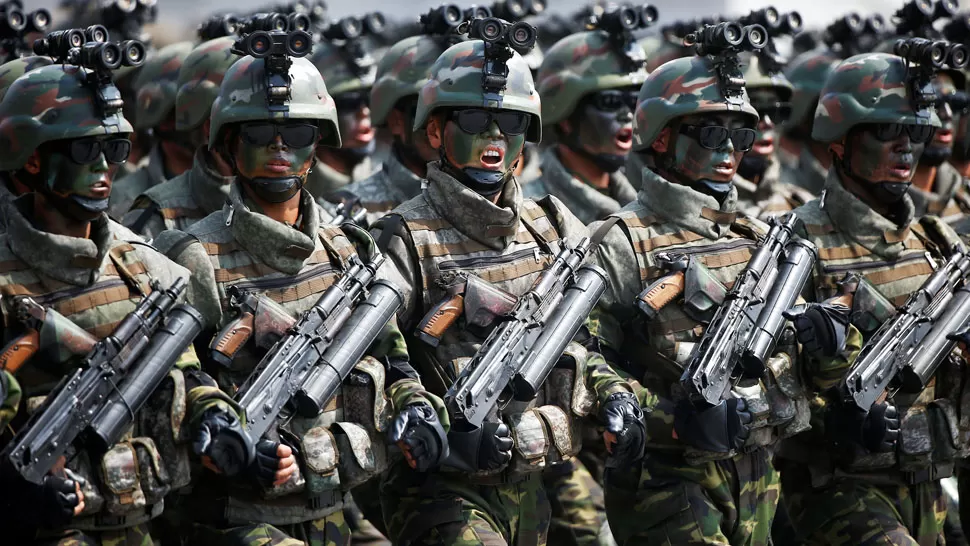 TROPAS DE COREA DEL NORTE. Los militares, durante un desfile oficial. REUTERS