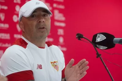 Sampaoli: si un jugador puede irse por una cláusula, ¿por qué no un DT?