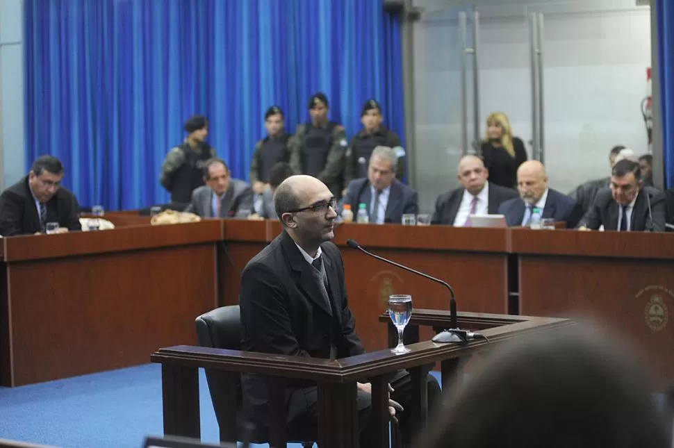 GASTELÚ. El subdirector coordinó la investigación con dos equipos de Salta. la gaceta / foto de héctor peralta