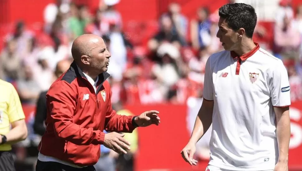 BLANQUEÓ. Sampaoli admitió que él es el que la AFA quiere como entrenador.  sevillafc.es