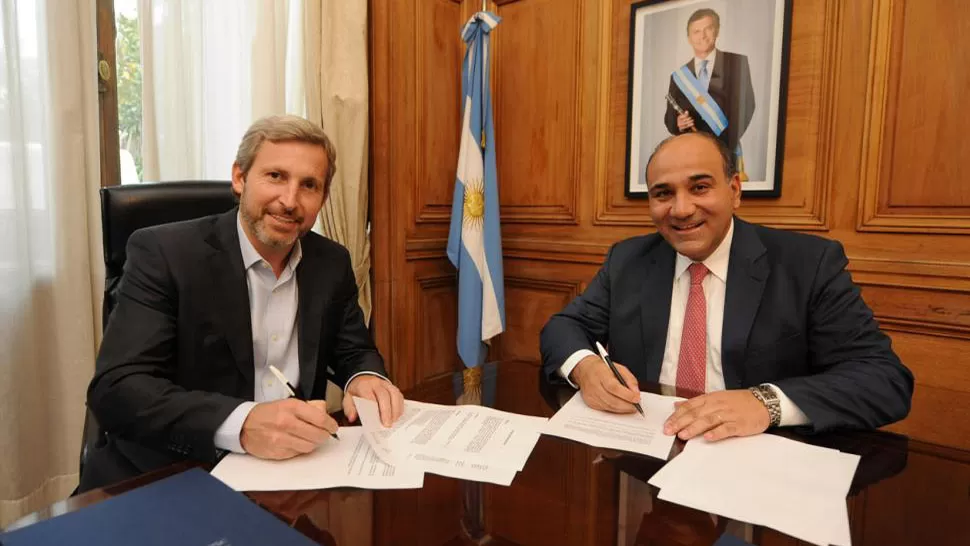 Rogelio Frigerio y Juan Manzur, en una foto de archivo. LA GACETA