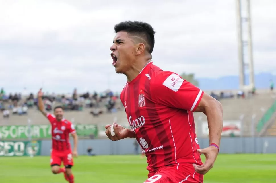 BIEN. Lentini es el jugador “santo” de mejor rendimiento en lo que va del torneo. foto de nicolás varvara (especial para La gaceta)