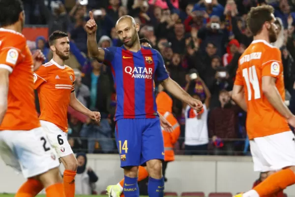 Video: Mascherano marcó su primer gol en Barcelona