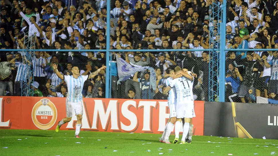 EXPECTATIVA. Atlético debe vencer a Peñarol el martes para mantener intactas sus chances. ARCHIVO LA GACETA / FOTO DE OSVALDO RIPOLL