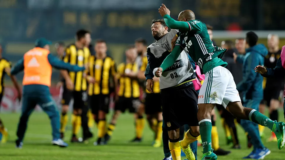 BAJO LA LUPA. Melo se podría perder el encuentro ante Atlético. REUTERS