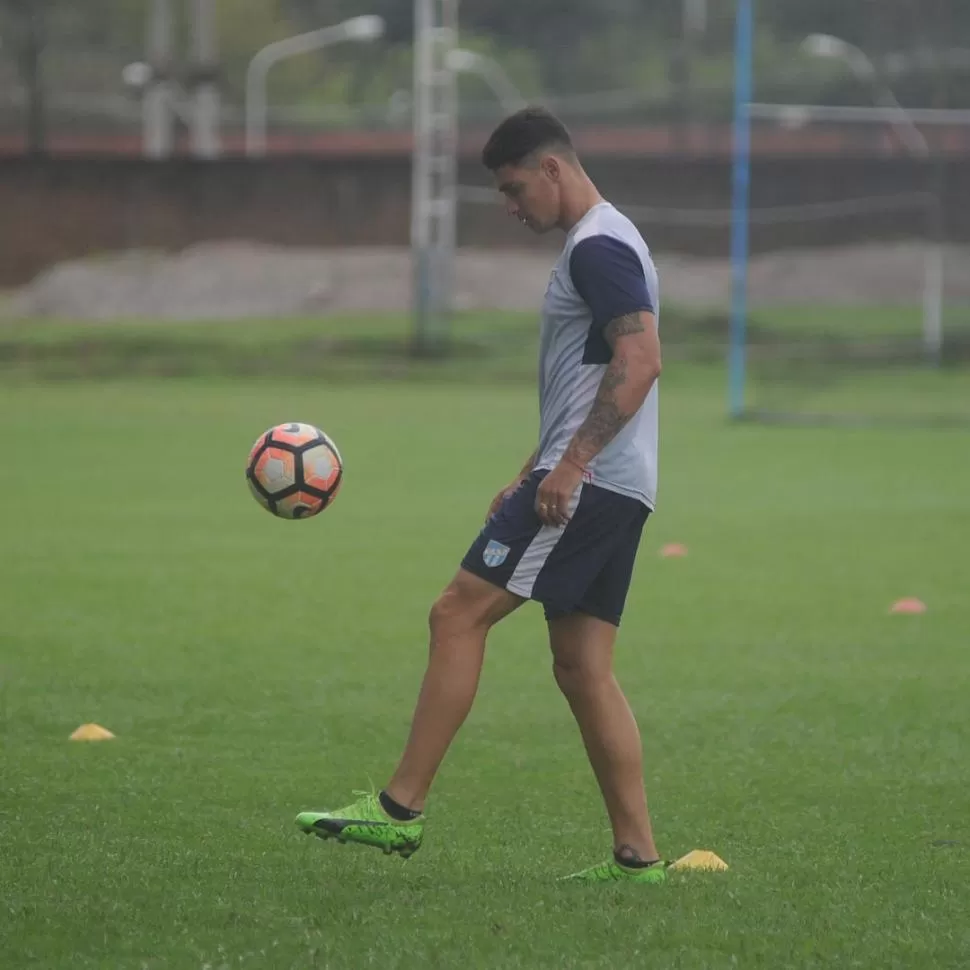 ATENTO. Independiente del fallo dado a conocer por la Conmebol, Zampedri piensa en Atlético y en cómo vencer a Peñarol. la gaceta / foto de Antonio Ferroni (archivo)