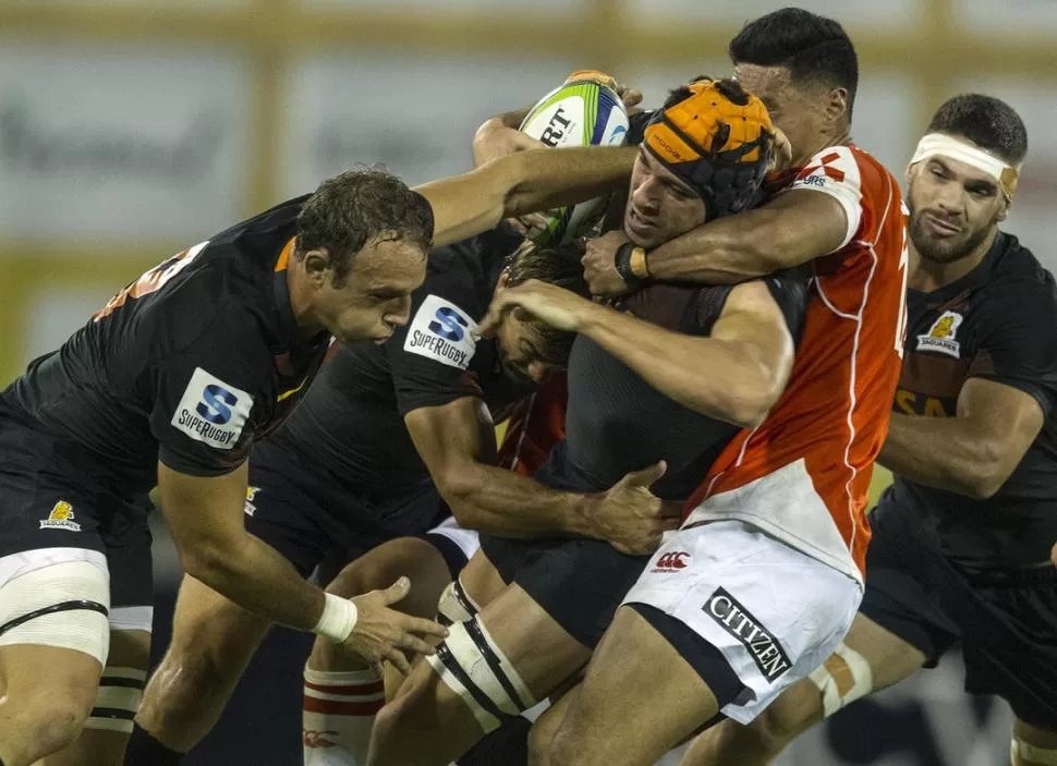 GARRA. Jaguares volvió al triunfo ante los nipones, con más corazón que rugby. prensa uar