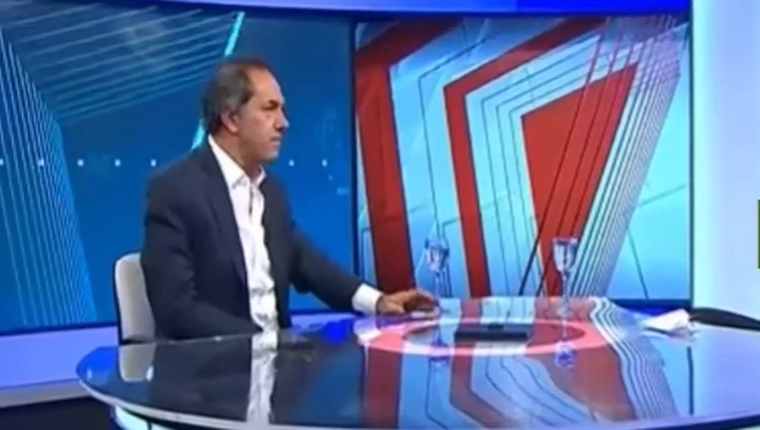 ENTREVISTA. Daniel Scioli dio la cara en el programa de Jorge Rial. CAPTURA DE VIDEO.