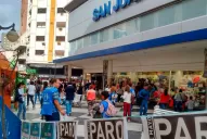 Finaliza la semana del paro de docentes universitarios con una marcha de antorchas