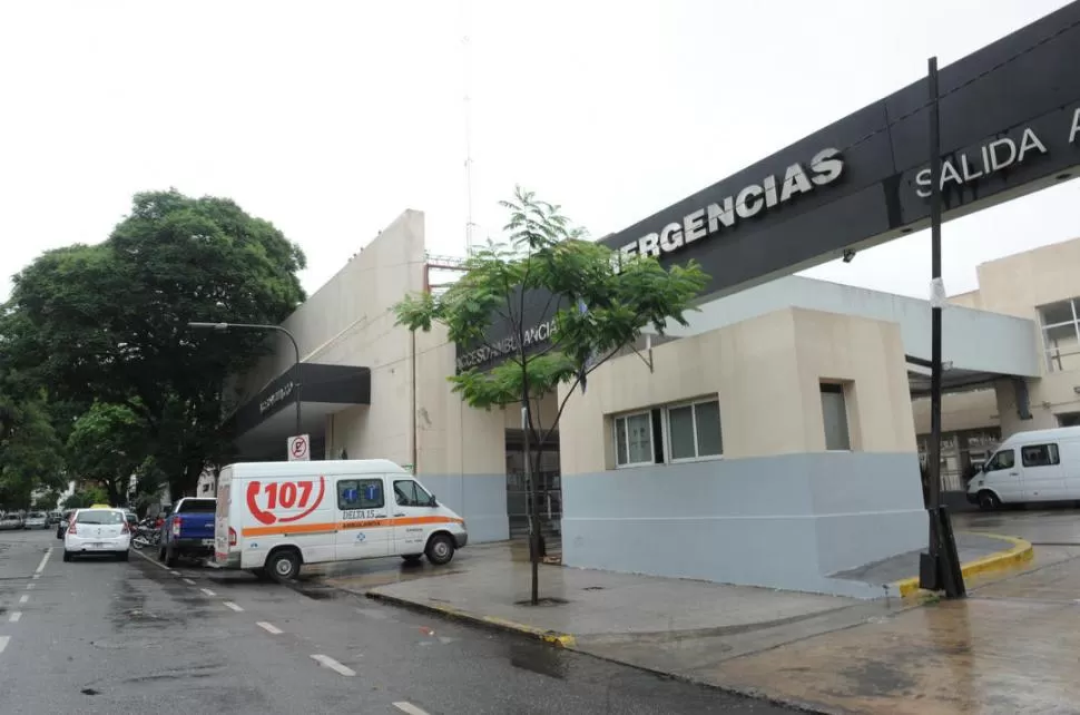 HOSPITAL PADILLA. El muchacho pasó de la guardia a un quirófano. la gaceta / Foto de José Nuno (archivo)