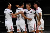 Newell's derrotó a Olimpo y vuelve a prenderse en la pelea por el título