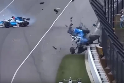 Video: espectacular accidente en las 500 millas de Indianápolis