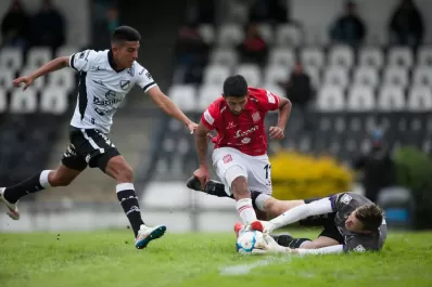 El “Santo” cortó una racha de casi 10 años sin ganar en Capital Federal