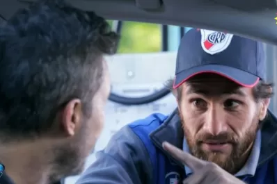 Video: un jugador de River participó de la presentación de ShowMatch