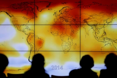 Trump analiza cómo retirar a Estados Unidos del acuerdo climático de París