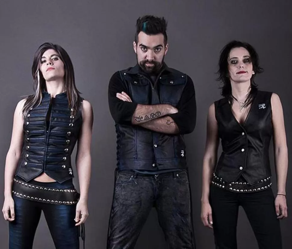 PURA ENERGÍA. Lula Bertoldi, Gabriel Pedernera y Brenda Martín traen su último disco, “Barro y fauna”. 