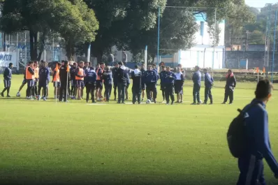 Al DT de Atlético la situación lo superó y dijo basta