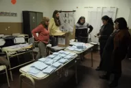 El control del escrutinio provisorio en las PASO enfrenta a la Justicia con la Nación