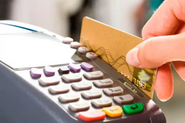 A las Pymes se les encarece operar con tarjetas de crédito