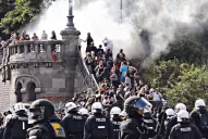 Las protestas de grupos anticapitalistas contra el G20 dejaron a Hamburgo sumida en el caos