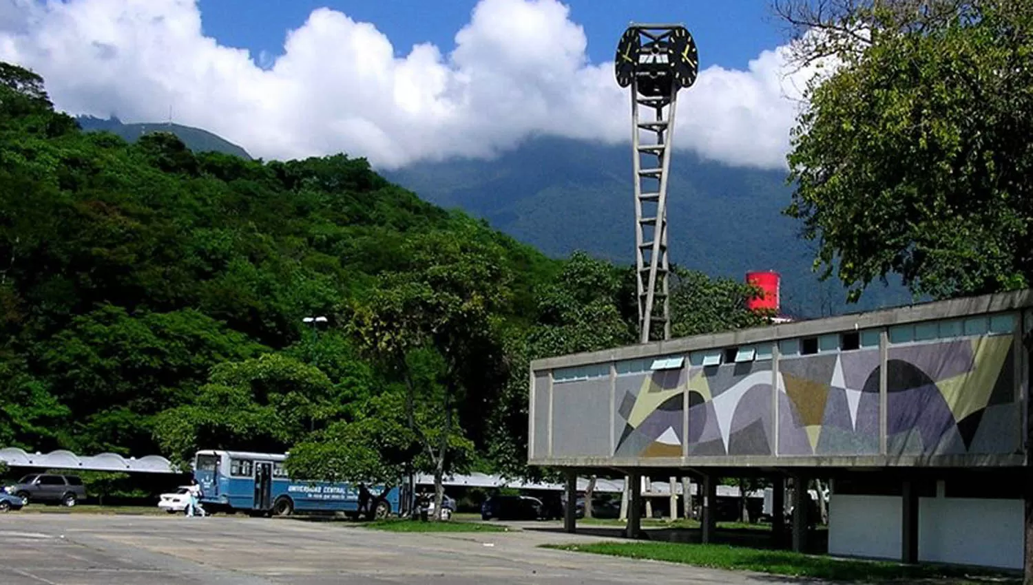 Universidad Central de Venezuela. FOTO TOMADA DE GLOBOVISION.