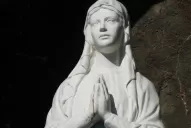 No hay sangre humana en la imagen de la gruta de Lourdes, en San Pedro de Colalao