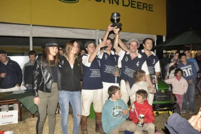 Se consagró campeón invicto