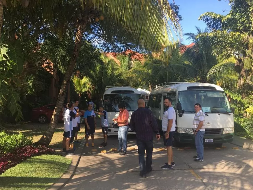 EN EL PARAÍSO. El hotel ocupa seis manzanas en las que hay desde piletas hasta dos canchas de fútbol reglamentarias. la gaceta / foto de nicolás iriarte - enviado especial