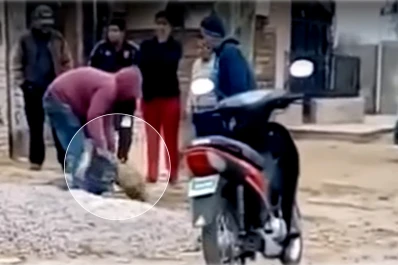 Filman a una supuesta mujer poseída en Santiago del Estero