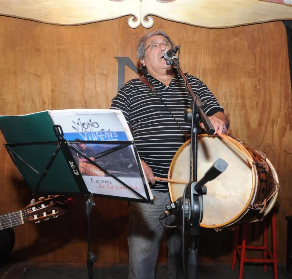 LA VOZ DE LA ZAMBA. Raúl “Mono” Villafañe se presenta en su ciudad. LA GACETA / FOTO DE ANTONIO FERRONI.