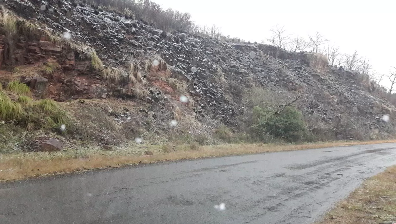 RUTA AL CERRO SAN JAVIER (FOTO TOMADA DE TWITTER)