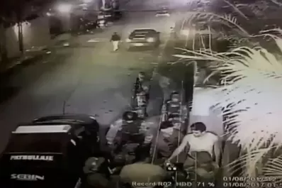 Escalofriante: así detienen a los líderes opositores de Maduro en Venezuela