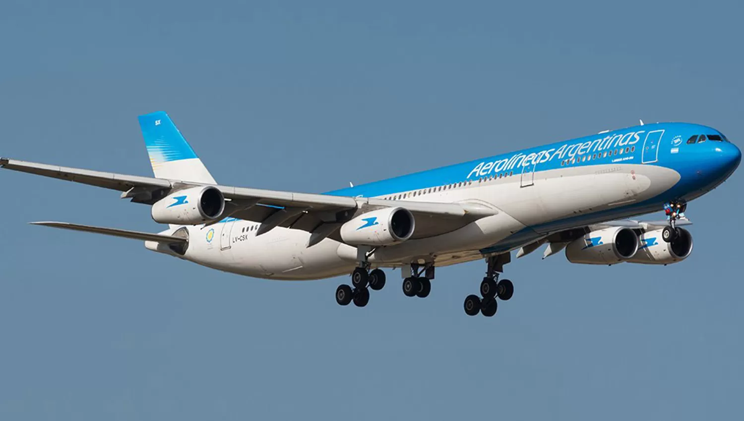 Avión de Aerolíneas. IMAGEN TOMADA DE TRIPADVISOR.COM.AR.