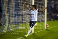 “Pulguita” hizo triplete en un duelo eliminatorio de copa