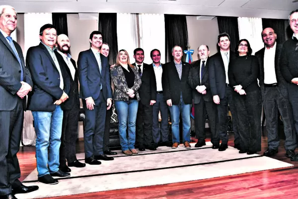 Manzur: “no pueden quitar plata a las provincias”