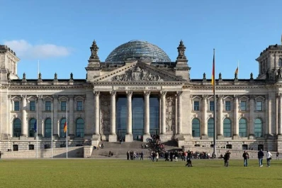 Dos turistas chinos fueron detenidos en Berlín por hacer el saludo nazi