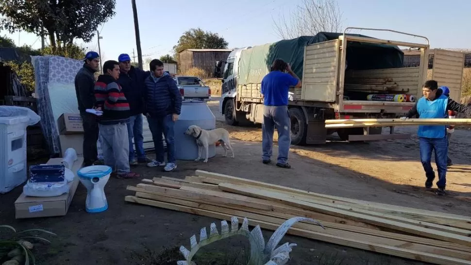   AYUDAS SOCIALES. A pesar de la cercanía de las PASO, esta práctica continúa. 