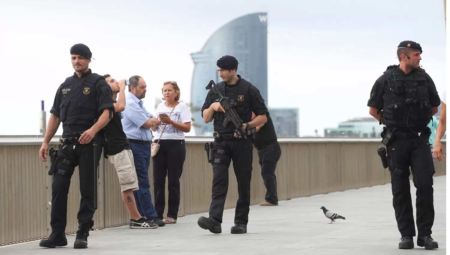 La Policía de Cataluña se mantiene en alerta desde el jueves. REUTERS