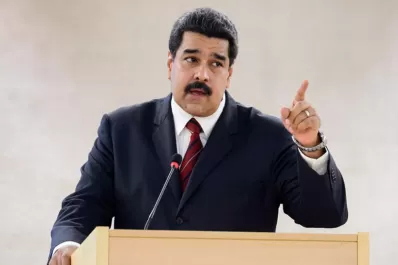 Nicolás Maduro llamó cobarde a Mauricio Macri