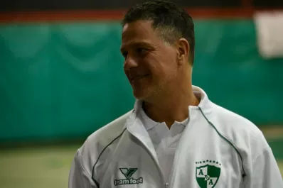 Los entrenadores de básquet revalidarán sus licencias en la Clínica ENEBA