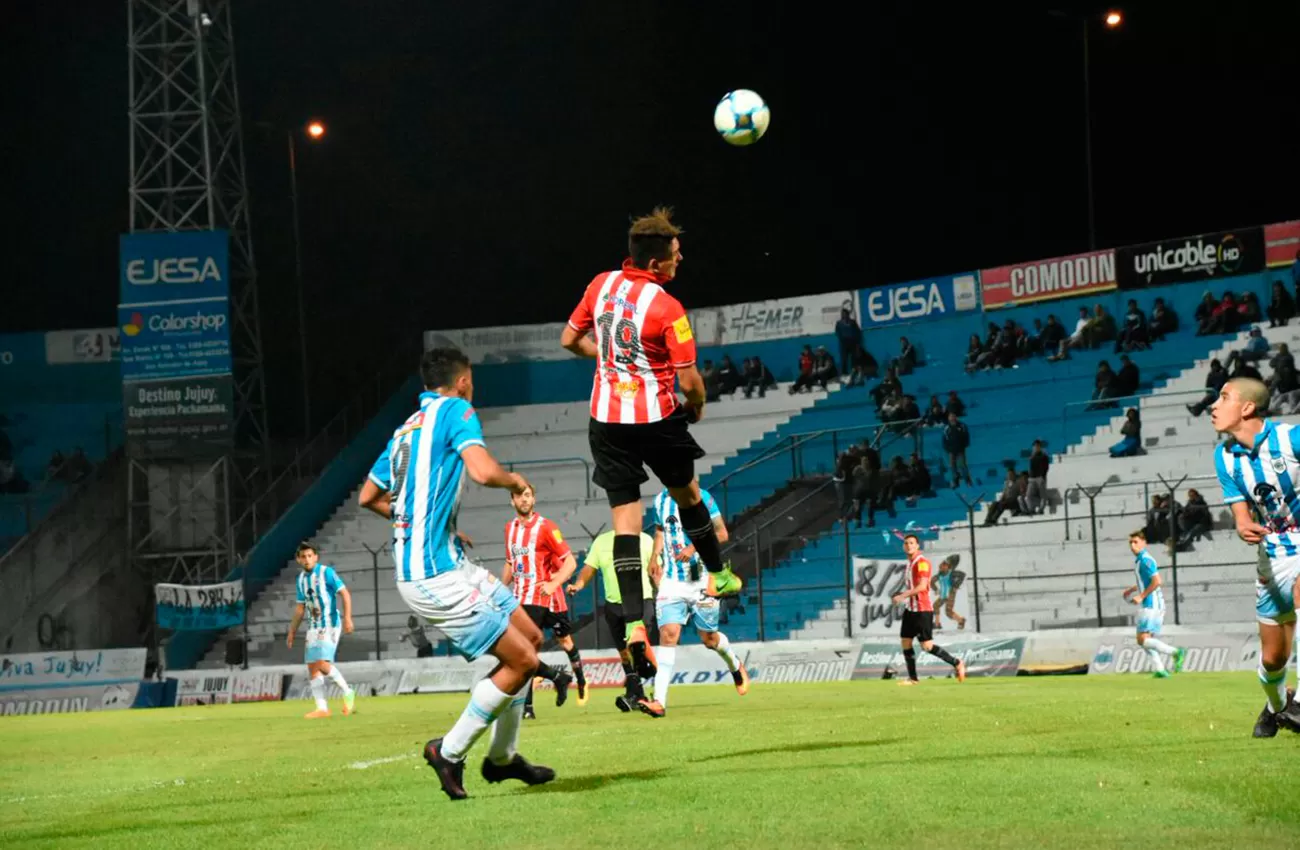 TRIUNFO DE SAN MARTÍN EN JUJUY (FOTO DE @CASMOficial)