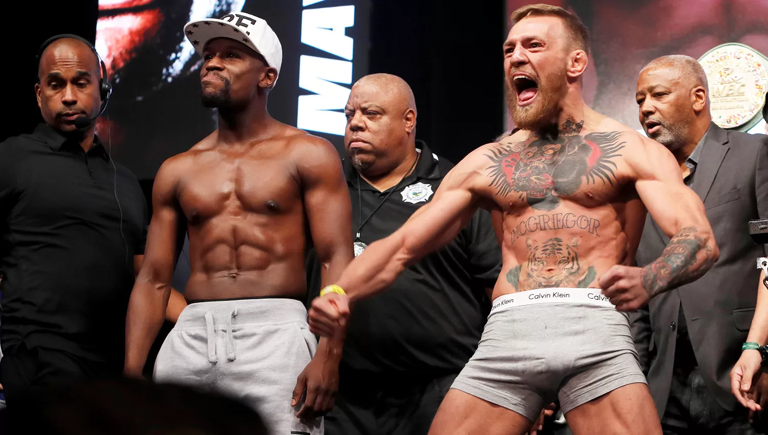 Mayweather y McGregor se verán las caras en el cuadrilátero. REUTERS