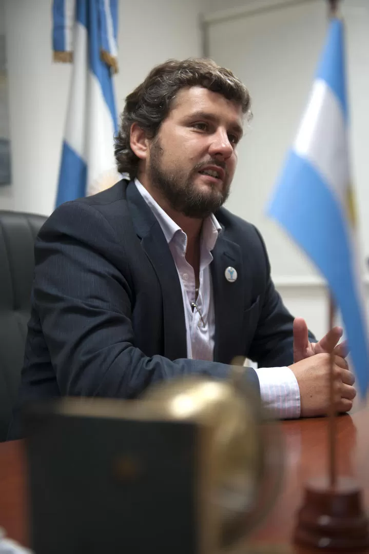 SIN CASA PROPIA. Campero vive con su esposa en el barrio Viajantes. la gaceta / Foto de José Nuno (archivo)