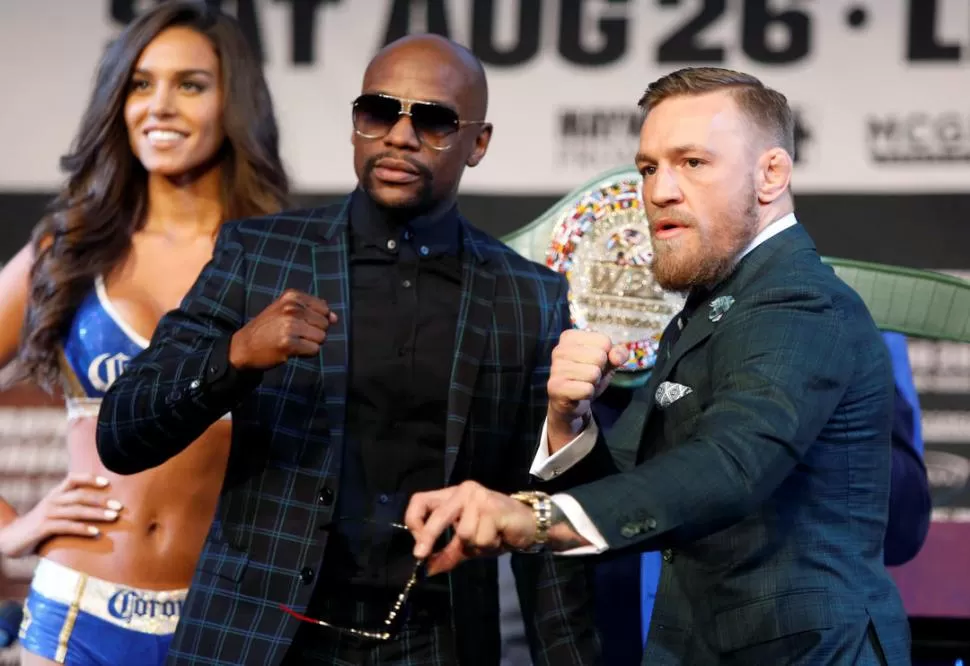 PERSONAJES. Mayweather y McGregor constituyen en si mismo dos celebridades, que hoy estarán frente a frente. Reuters